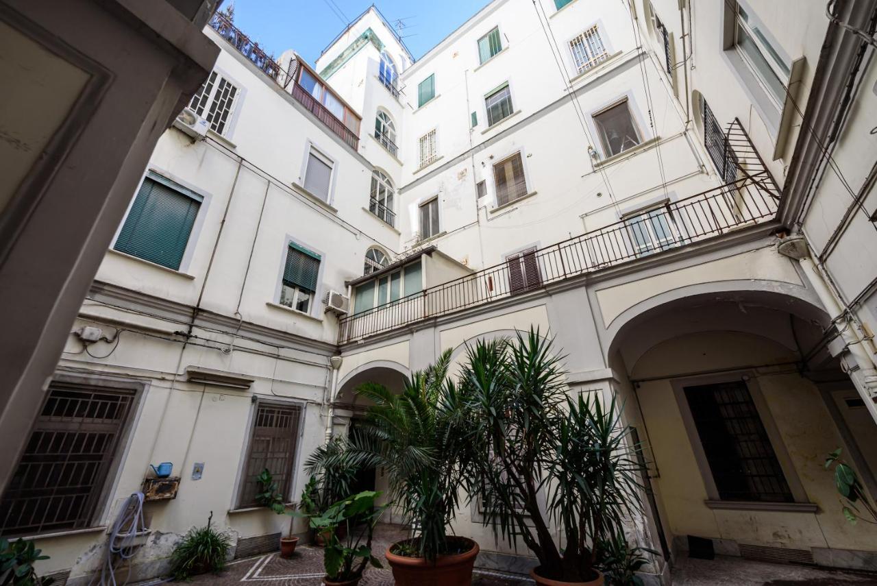 Appartement Piazza Garibaldi 118 Napels